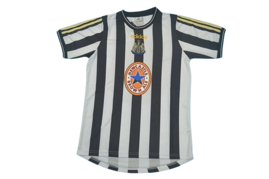 1a Equipación Newcastle 97-99